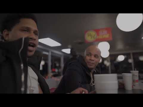 ARTVLOG ( WAFFLE HOUSE ) @DoodieLo  @MIKEYIKEYOTF