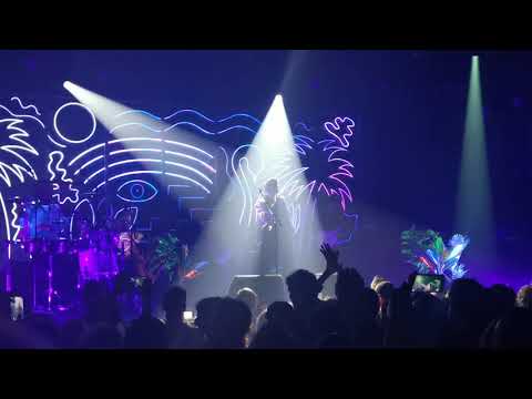 La Roux - Bulletproof (live Amsterdam 13th February 2020)