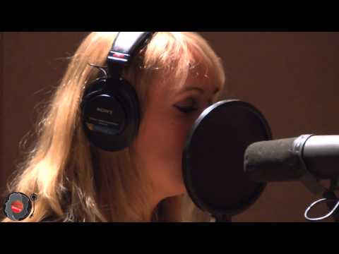Isobel Campbell & Mark Lanegan perform Snake Song (Live on Sound Opinions)