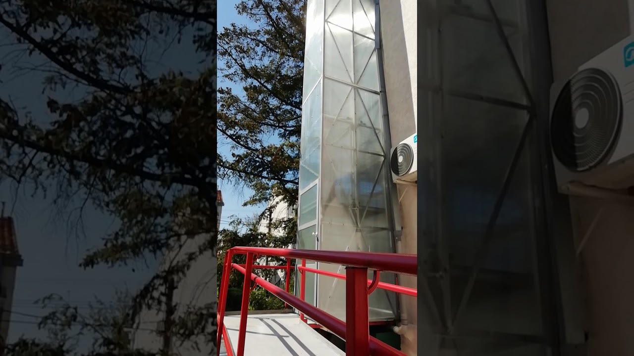 Teretni lift u fabrici