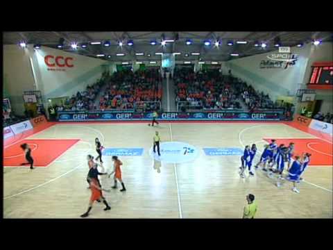 Impresionante triple de Magdalena Zietara en el CCC Polkowice - Lotos Gdynia