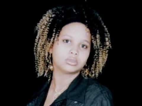 Msichana Mdogo-Wachera