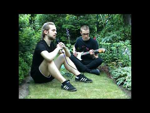 Błogie Milczenie - Twarze - w ogrodzie