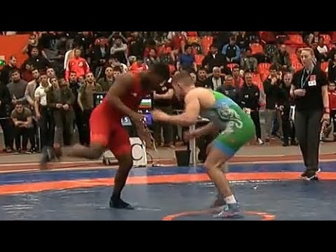 Франк Чамизо (Италия) - Джемал Али (Болгария)