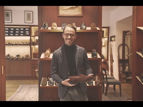 Wiberg visar upp: skor och whiskyförråd - Chevaleresk