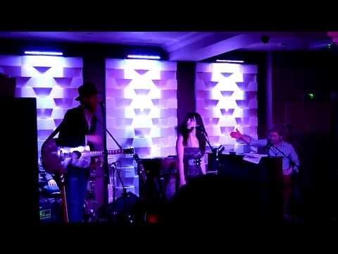 David Ford, Jarrod Dickenson, Emily Grove & Joey Love - The Weight - live, 31 March 2013