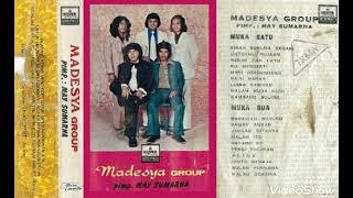 Download lagu Kisah Burung Kenari - Madesya Group 1976 mp3