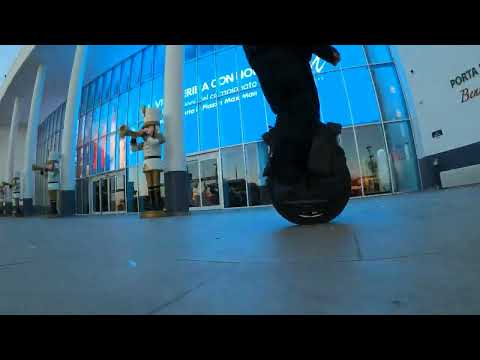 Maximall chiuso a Natale