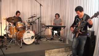Batera Clube Jam Session - Julio Figueroa and 2 Brothers