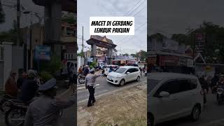 Download lagu Traffic jam at the gate of KDM's house overtime #kangdedimulyadi #kdm mp3