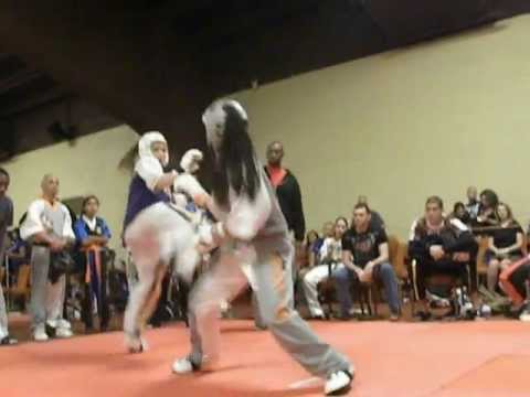 Marissa Mayer vs. Gerrica Trias