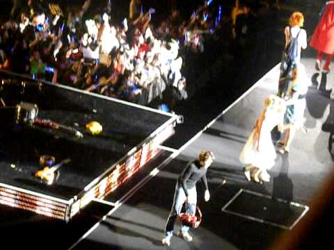 120310 super show4 in MACAU-good friend+pajama party