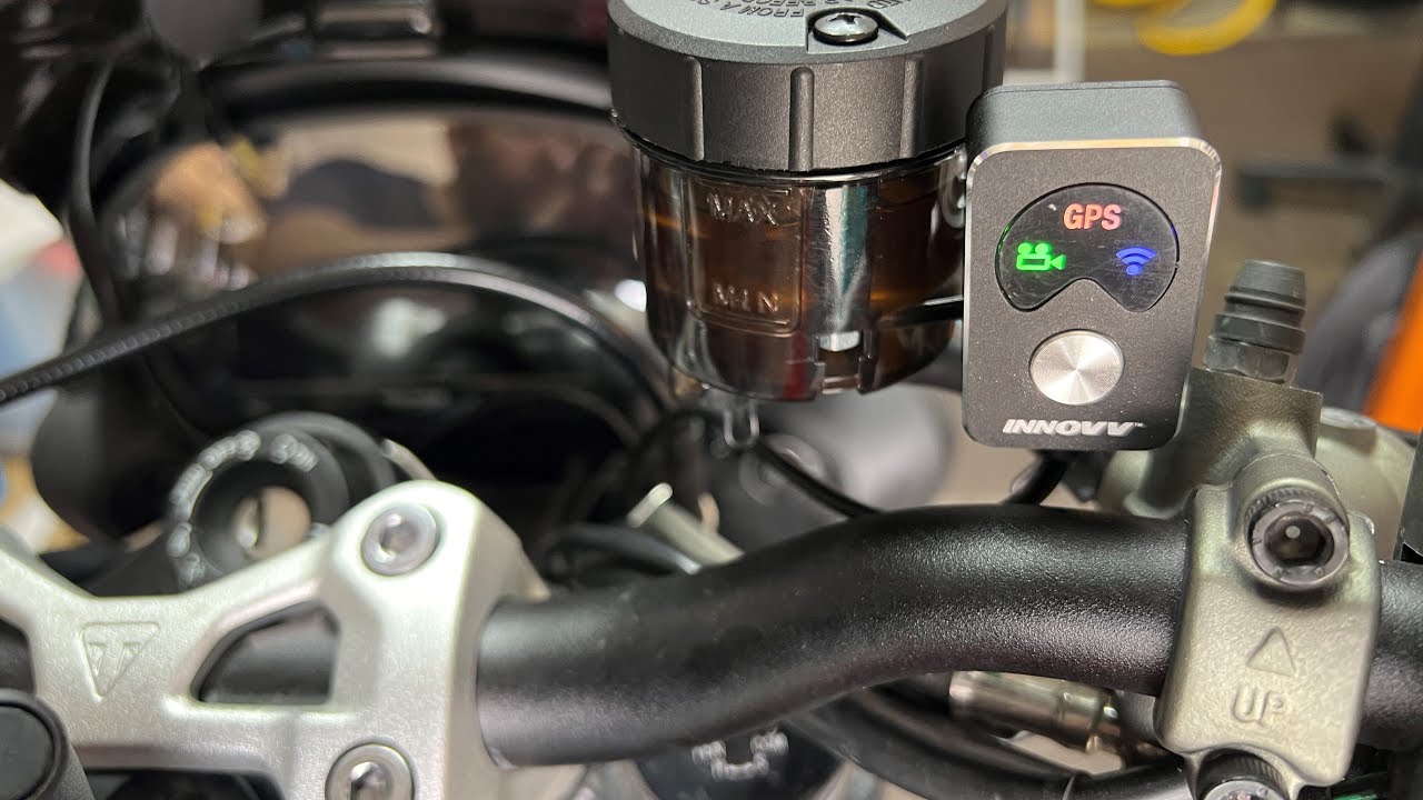 Innovv K5 dash camera system installation on a Triumph Street Triple RS 4K front and 1080P rear