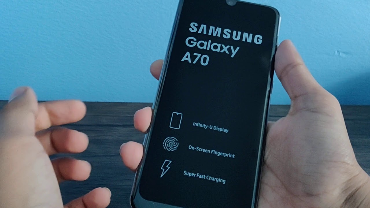 Samsung Galaxy A70 Unboxing.