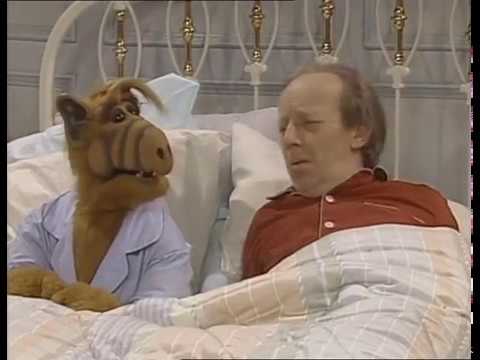ALF | german / deutsch | ALF und Willi sind krank