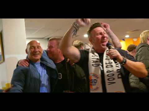 Johan Heeren & Sam Vanvelthoven - Jullie zijn het helemaal (Officiële videoclip)