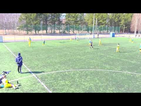 P 13 Ykkönen OLS keltainen-OLS 09 keltasininen