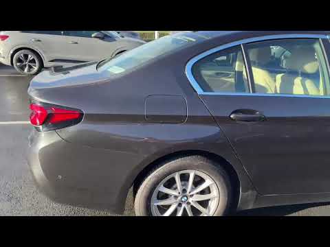 BMW 5-Series 520d SE Saloon - Image 2