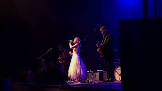 Clare Bowen - Aves‘ Song - live in Berlin 30.4.2018