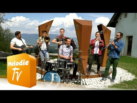 JF Jung Fidelen - Ohne Mayer keine Feier (Offizielles Musikvideo)