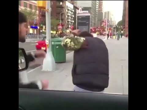 Julianno Sosa peliando con el waton ñakson