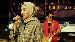 Download lagu Intuisi band Live perfomans in SMAN 1 Banjarsari with LISWA ENTERTAINMENT mp3