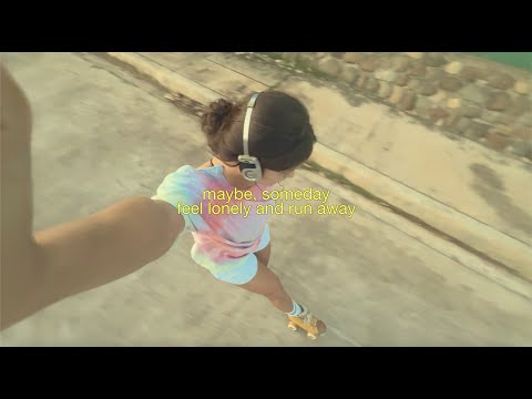 Lara Bahiyyih - Runaway demo (Lyric Visualizer)