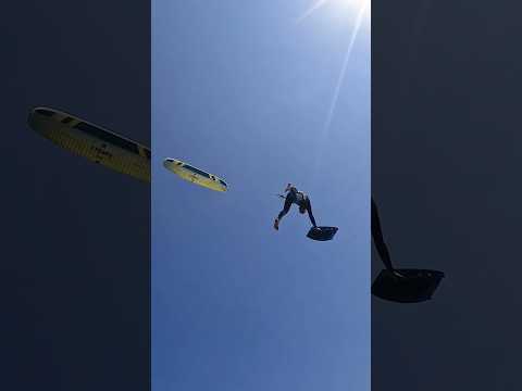 MC Hammer - Can't touch this. Epic Mirns airstyle session with #flysurfer #sonic4