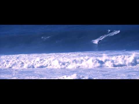 Nazaré Portugal gets surfed by a Petrol Powered Surfboard!