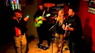 Marianne Coldplay - Paradise Acoustitour Casa Latina Bordeaux 14 janv 2016