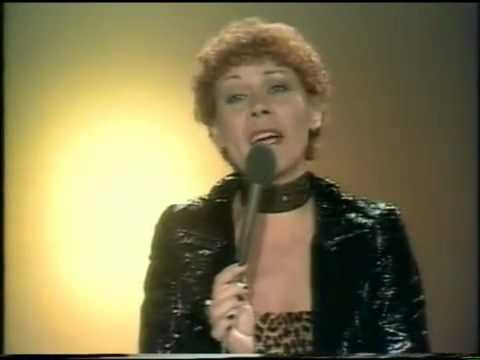 download lagu mp3 mp4 Ik Geef Je Een Roosje, download lagu Ik Geef Je Een Roosje gratis, unduh video klip Ik Geef Je Een Roosje