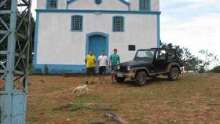 preview picture of video 'Santa Rita de Jacutinga MG - Subindo até a Igrejinha do Alto num JEEP WRANGLER apelidado de Negão!'