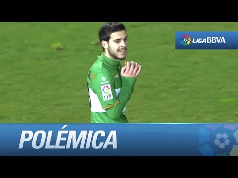 Polémica: gol anulado a Víctor Rodríguez por fuera de juego