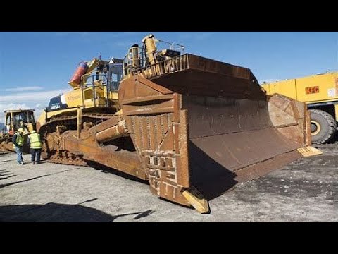 Extreme Dangerous Idiots Bulldozer Operator Skill - Fastest Climbing Bulldozer Heavy Equipment Fails