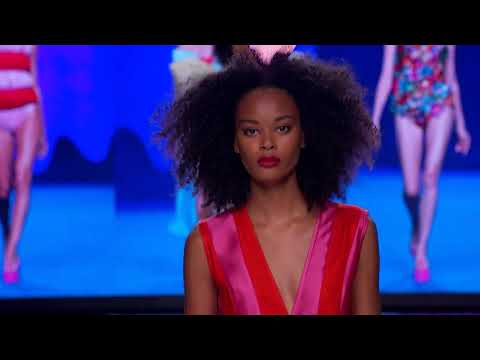 Ágatha Ruiz de la Prada spring summer 2022 fashion show