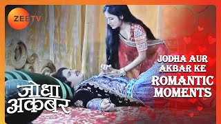 Download lagu नशे में धुत्त Jalal को संभाला Jodha ने | Jodha Akbar | Romantic Moments | Zee TV mp3 Download lagu नशे में धुत्त Jalal को संभाला Jodha ने | Jodha Akbar | Romantic Moments | Zee TV mp3