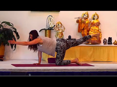 Rückenyogastunde mit Kalidas - Live Yogastunde 09:15 Uhr 02.06.2020