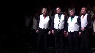 The Christmas Song (Chestnuts Roasting on an Open Fire...) - Super 8 Quartet (2013)