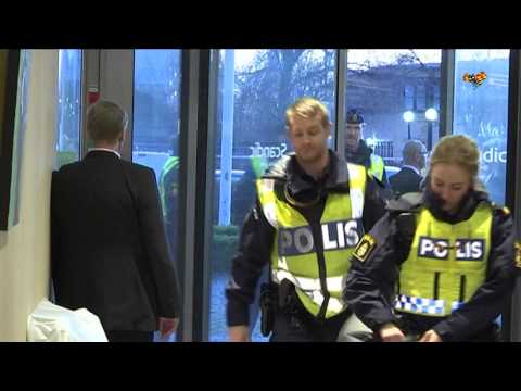 Liberalerna: Ge poliserna 4000 mer i månaden