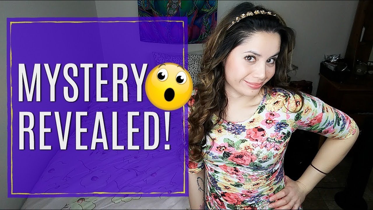 WHAT DOES IT MEAN WHEN A GIRL STARES AT YOU? (THE TRUTH!)