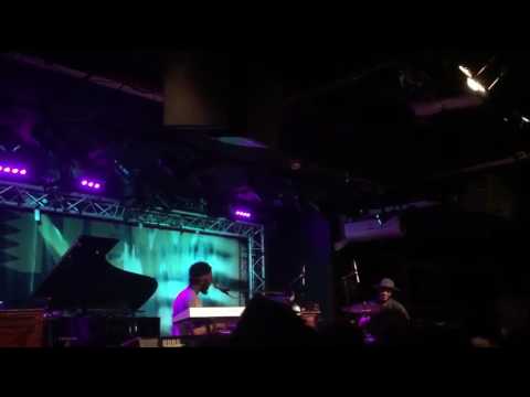 Cory Henry - "Sir Duke" (Stevie Wonder) & TaRon Lockett at New Morning, Paris - May 26th 2016