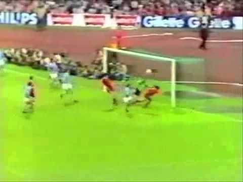 1978 - 79 - Malmö FF x Nottingham - Uefa Copa.avi