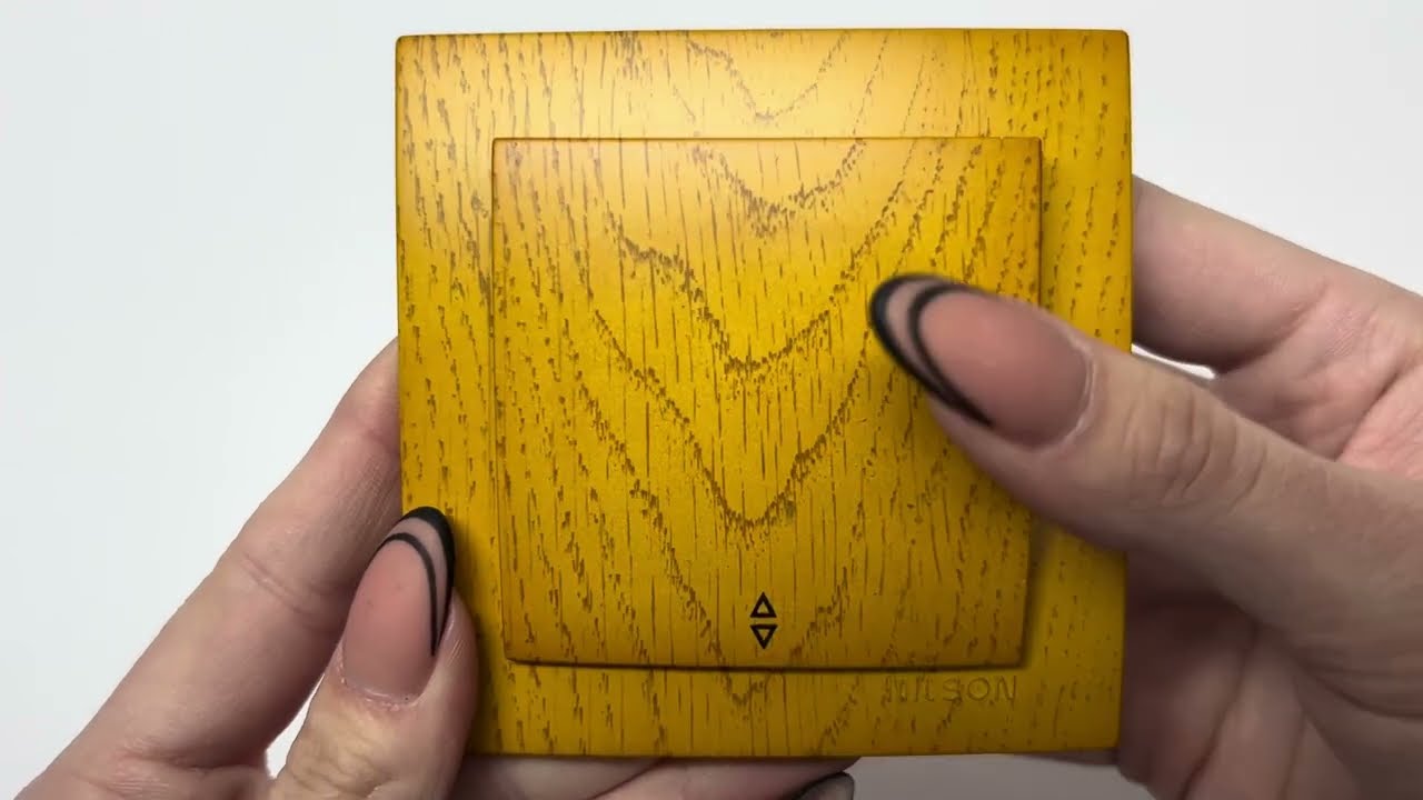 Выключатель проходной одноклавишный NILSON Touran дуб 24251007