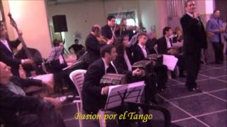 FERNANDO RODAS y LA ORQUESTA LA JUAN D'ARIENZO con el tango QUIERO VERTE UNA VEZ MAS en FLOREAL