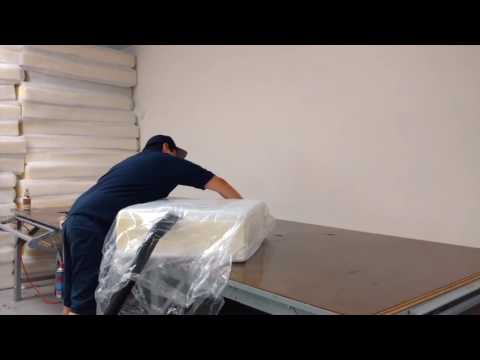 How to put a fabric cover on your cushion