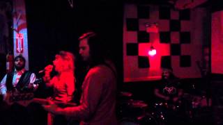 Bleach Party plays Led Zeppelin&#39;s &quot;Rock n Roll&quot;