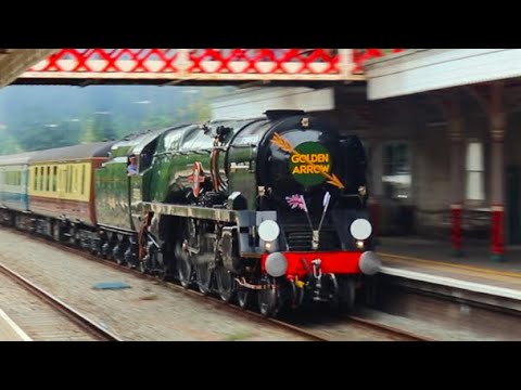 35028 Clan Line at full speed along the Great Western Mainline! | The Cotswold Venturer | 23/8/25