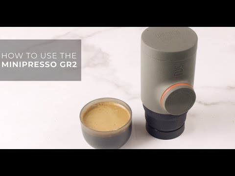 Wacaco Minipresso GR2 nešiojamas espresso aparatas maltai kavai, alyvuogių spalvos video