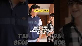 Download lagu Tanda-tanda seorang cowok menyukaimu, tapi dia pemalu #faktacowok #shorts #jatuhcinta #terbooming mp3