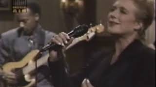 MARIANNE FAITHFUL 1988/ &quot;Trouble In Mind/ Guild&quot;. in &quot;NIGHT MUSIC&quot; #7